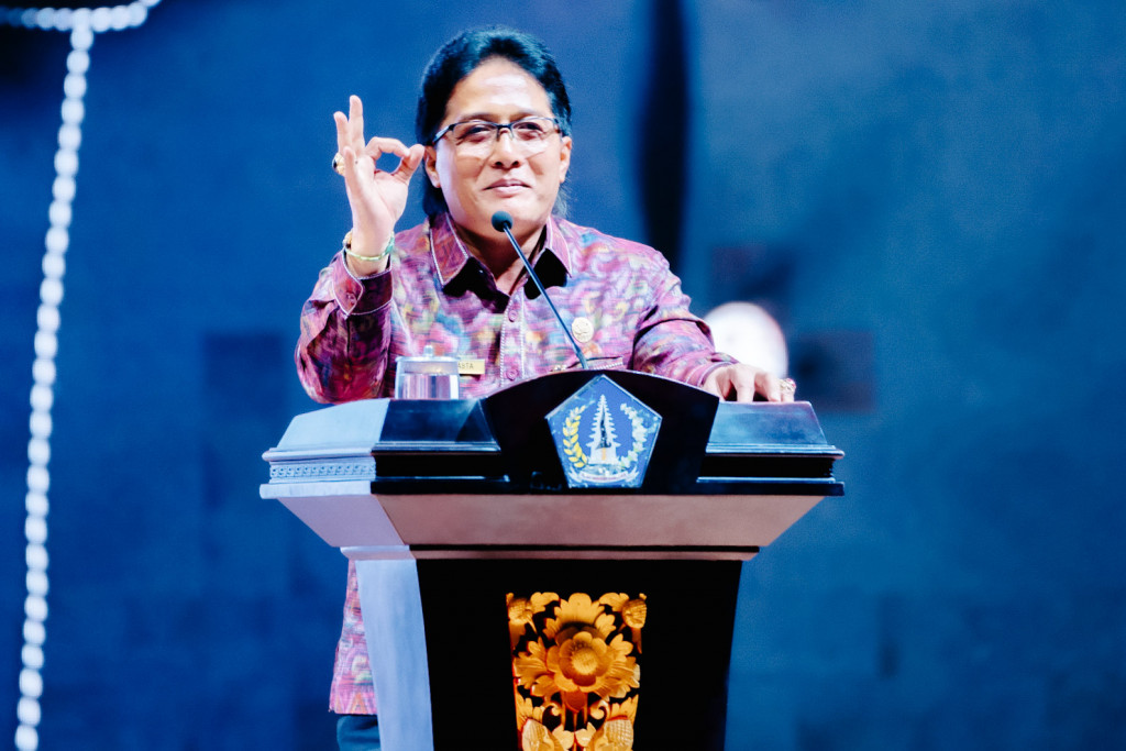 Bupati Giri Prasta Beri Arahan Pada Rapat Koordinasi Tata Kelola Pemerintahan